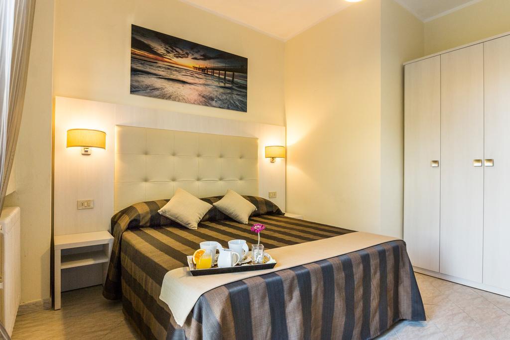 Hotel King Marina di Pietrasanta Room photo